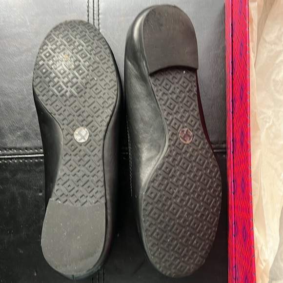 Tory Burch LeatherFlats - Picture 4 of 6